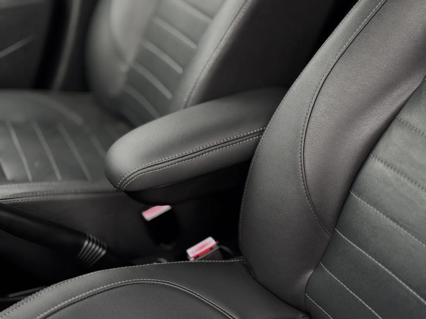 Cumpara/ Vinde online Dacia Duster 2016 SH, la cel mai bun pret pentru tine!