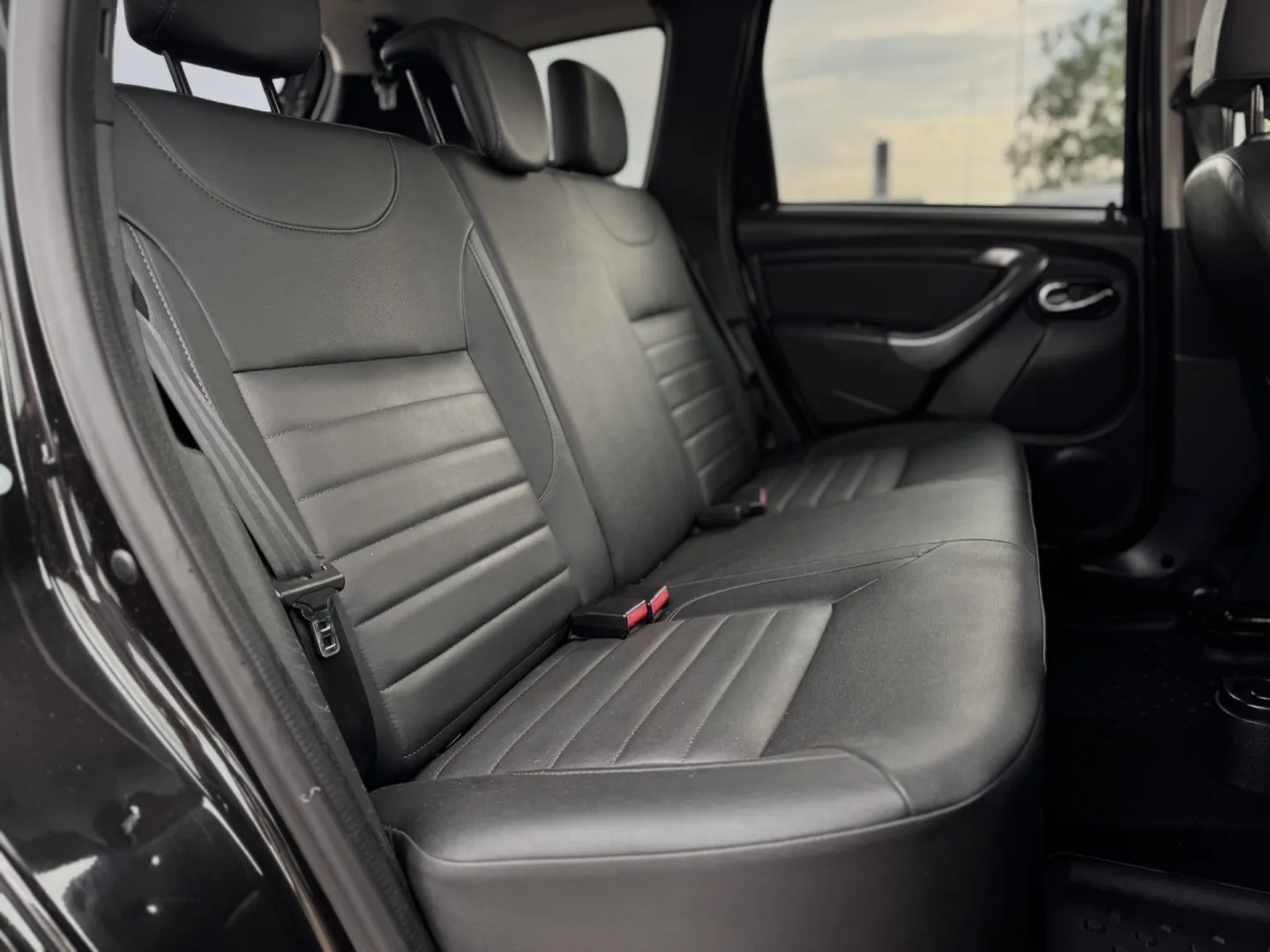 Cumpara/ Vinde online Dacia Duster 2016 SH, la cel mai bun pret pentru tine!