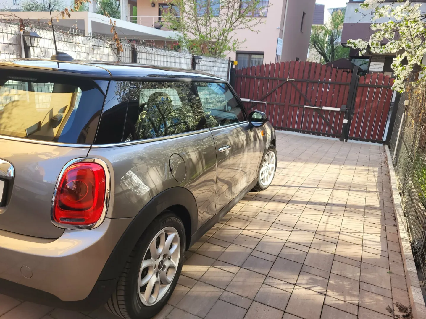 Cumpara/ Vinde online MINI Cooper 2018 SH, la cel mai bun pret pentru tine!