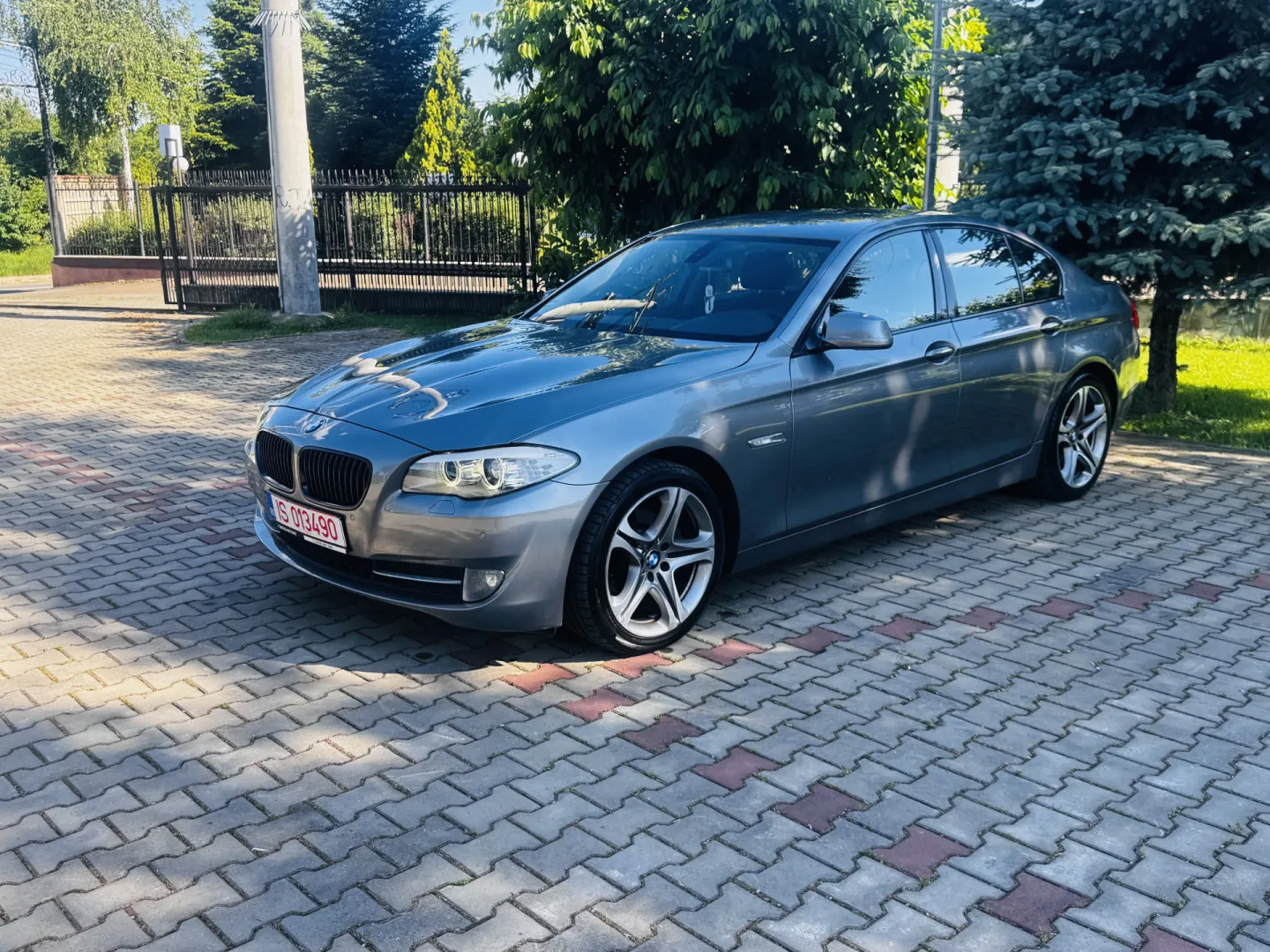 Cumpara/ Vinde online BMW 520 2012 SH, la cel mai bun pret pentru tine!