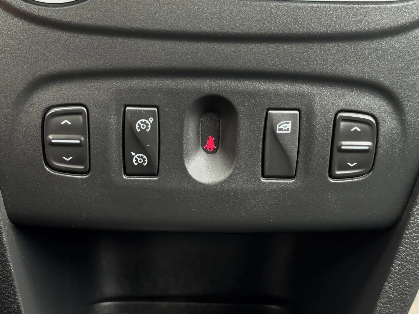 Cumpara/ Vinde online Dacia Logan 2019 SH, la cel mai bun pret pentru tine!
