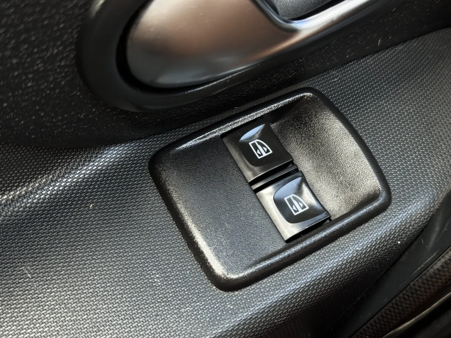 Cumpara/ Vinde online Dacia Logan 2019 SH, la cel mai bun pret pentru tine!