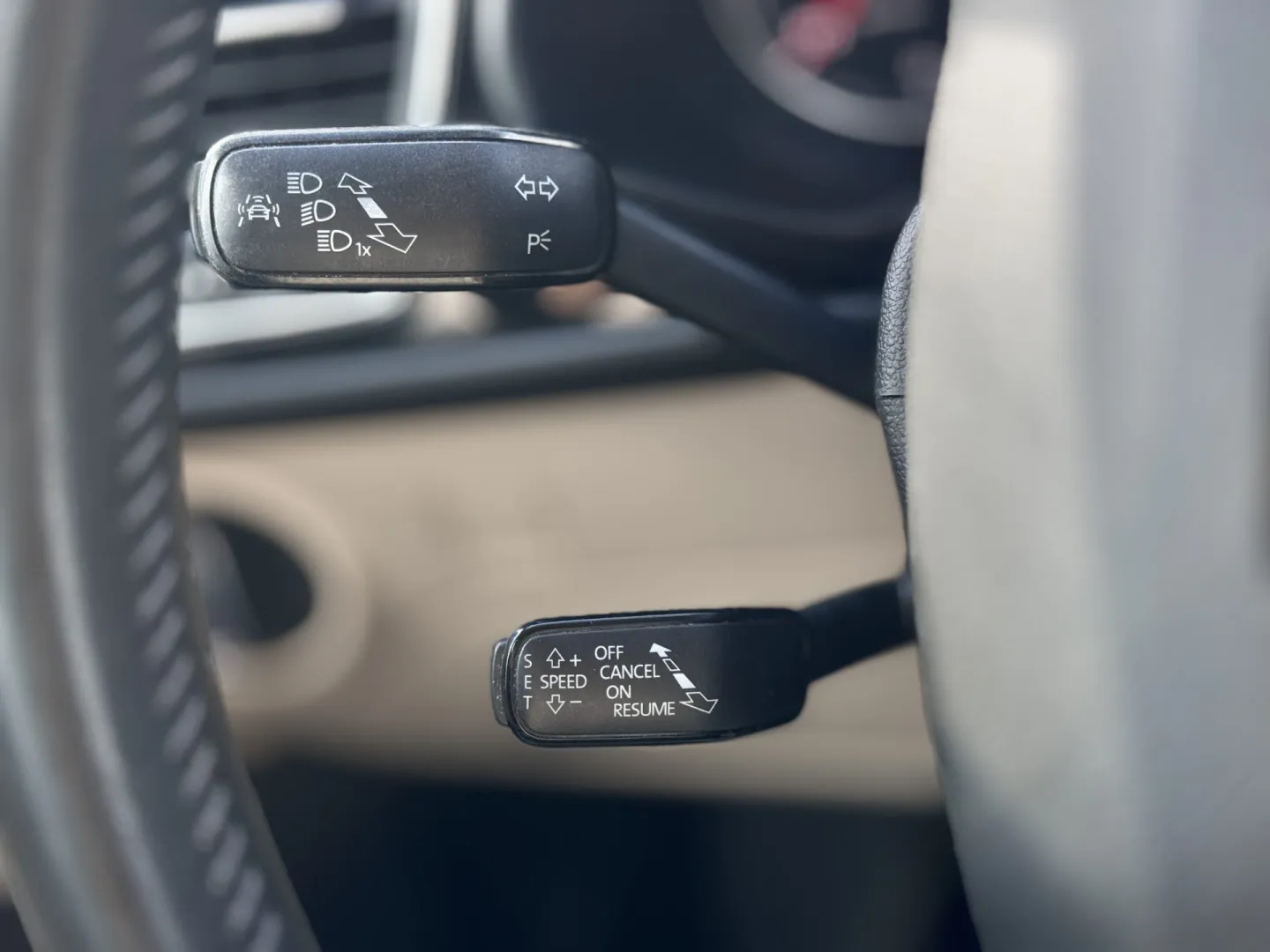 Cumpara/ Vinde online Seat Leon 2014 SH, la cel mai bun pret pentru tine!