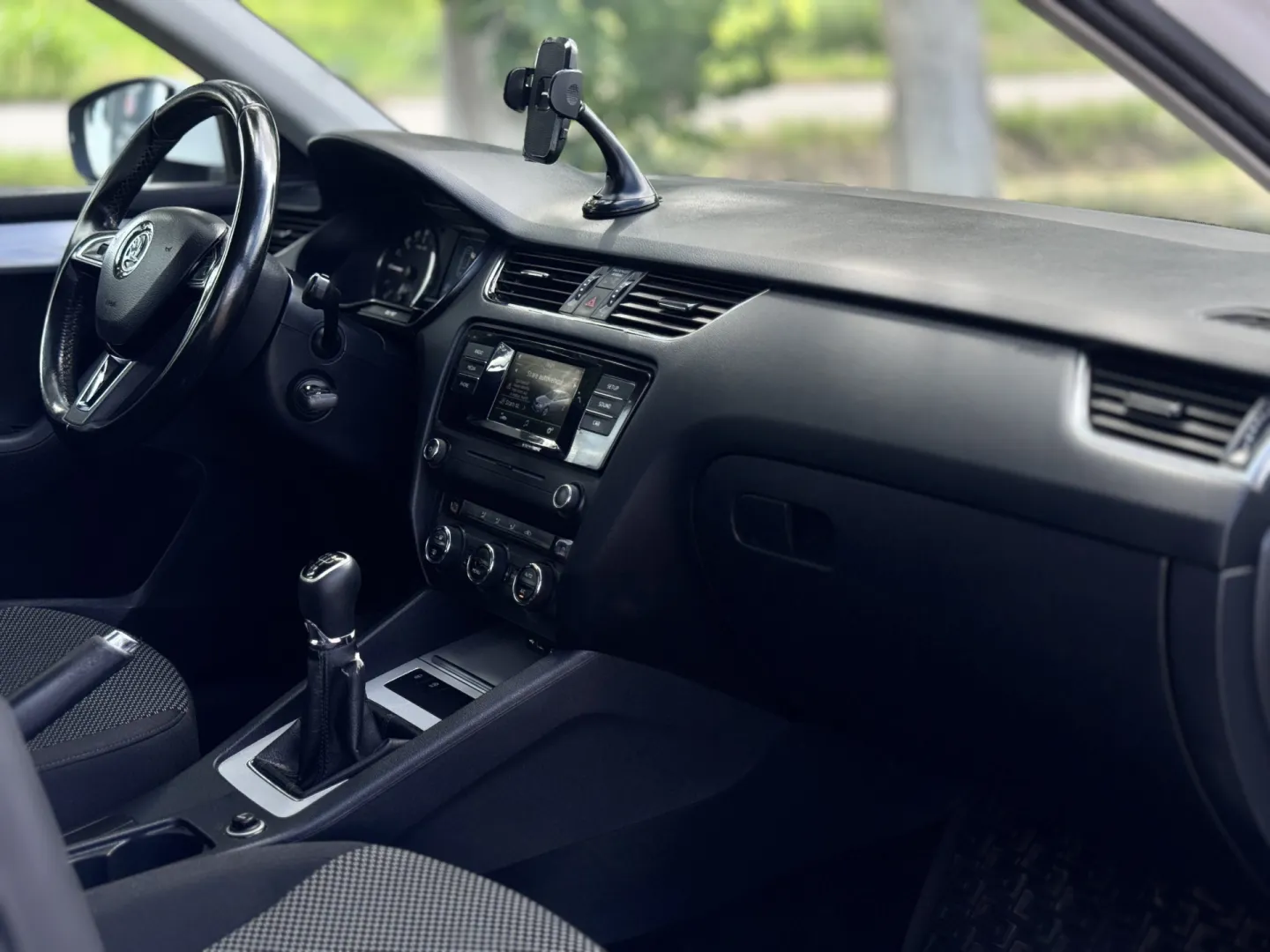 Cumpara/ Vinde online Skoda Octavia 2016 SH, la cel mai bun pret pentru tine!