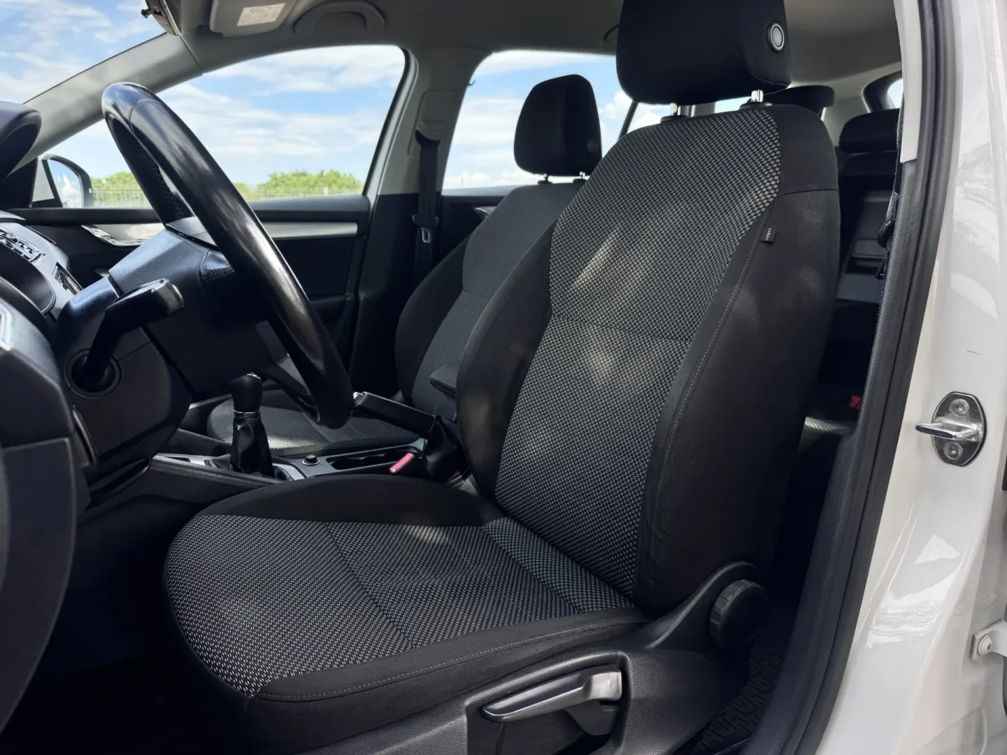 Cumpara/ Vinde online Skoda Octavia 2016 SH, la cel mai bun pret pentru tine!