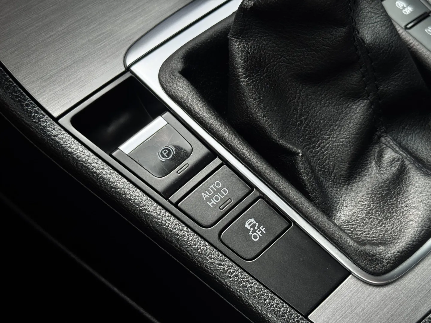 Cumpara/ Vinde online Volkswagen Passat 2010 SH, la cel mai bun pret pentru tine!
