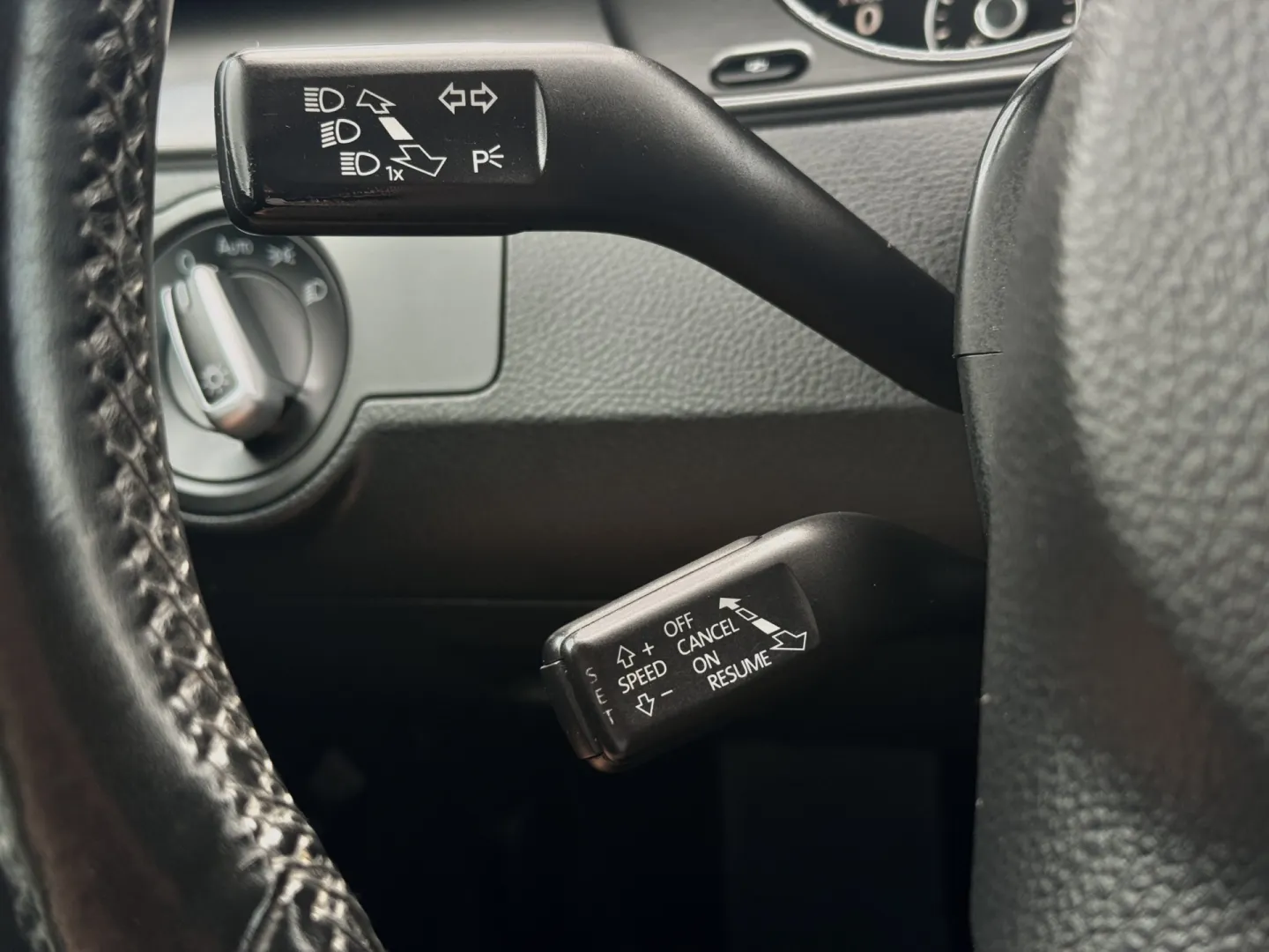 Cumpara/ Vinde online Volkswagen Passat 2010 SH, la cel mai bun pret pentru tine!