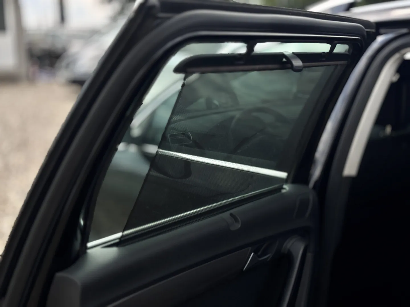Cumpara/ Vinde online Volkswagen Passat 2010 SH, la cel mai bun pret pentru tine!