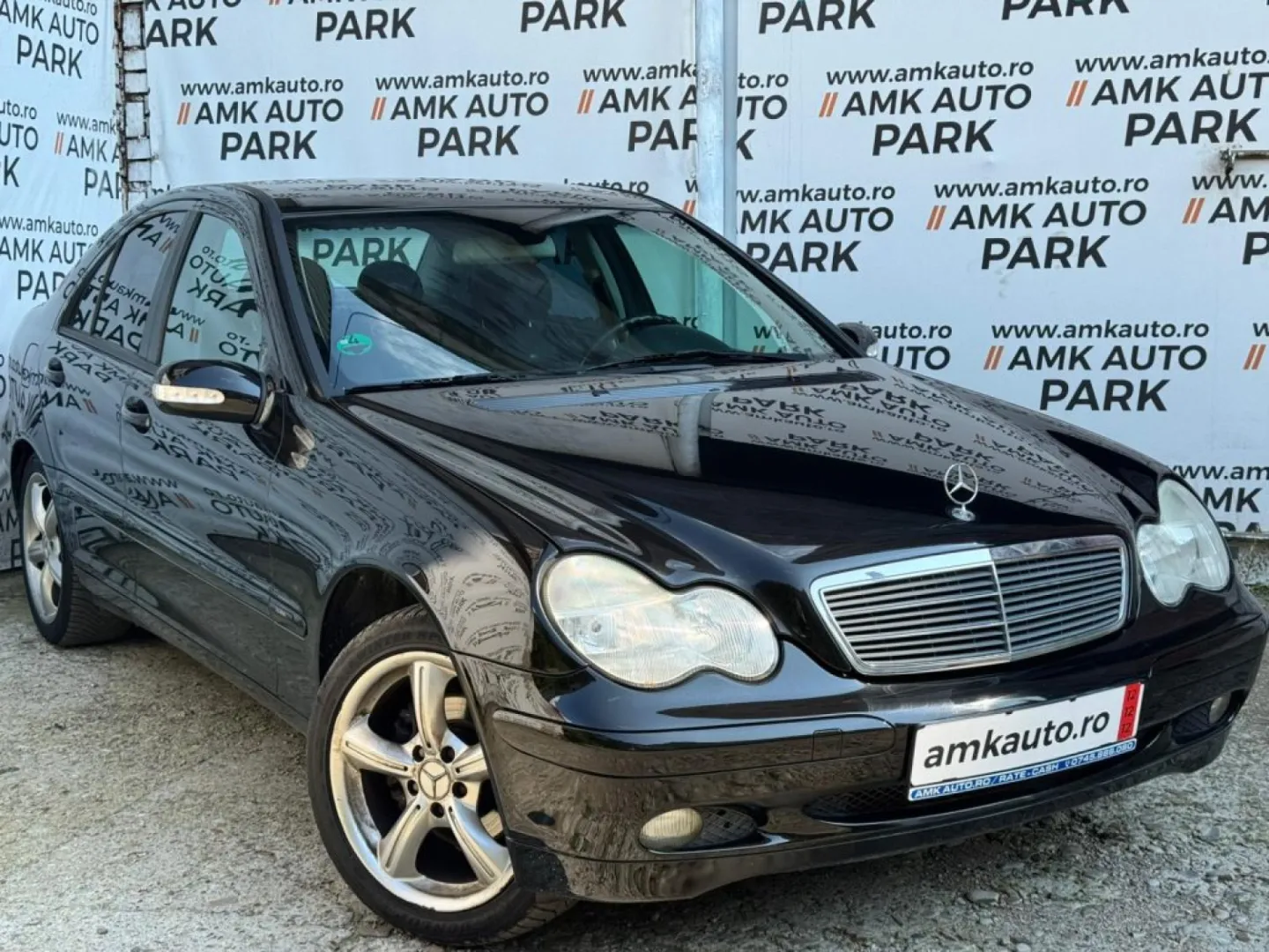 Cumpara/ Vinde online Mercedes-Benz C-Class 2000 SH, la cel mai bun pret pentru tine!