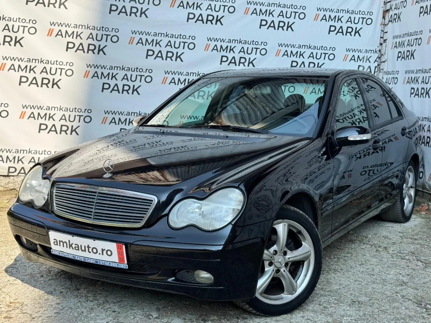 Cumpara/ Vinde online Mercedes-Benz C-Class 2000 SH, la cel mai bun pret pentru tine!