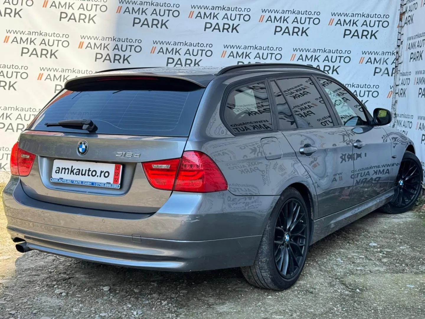 Cumpara/ Vinde online BMW 320 2010 SH, la cel mai bun pret pentru tine!