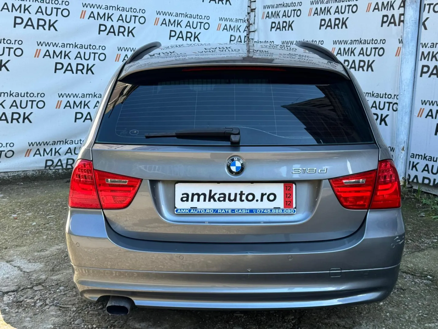 Cumpara/ Vinde online BMW 320 2010 SH, la cel mai bun pret pentru tine!
