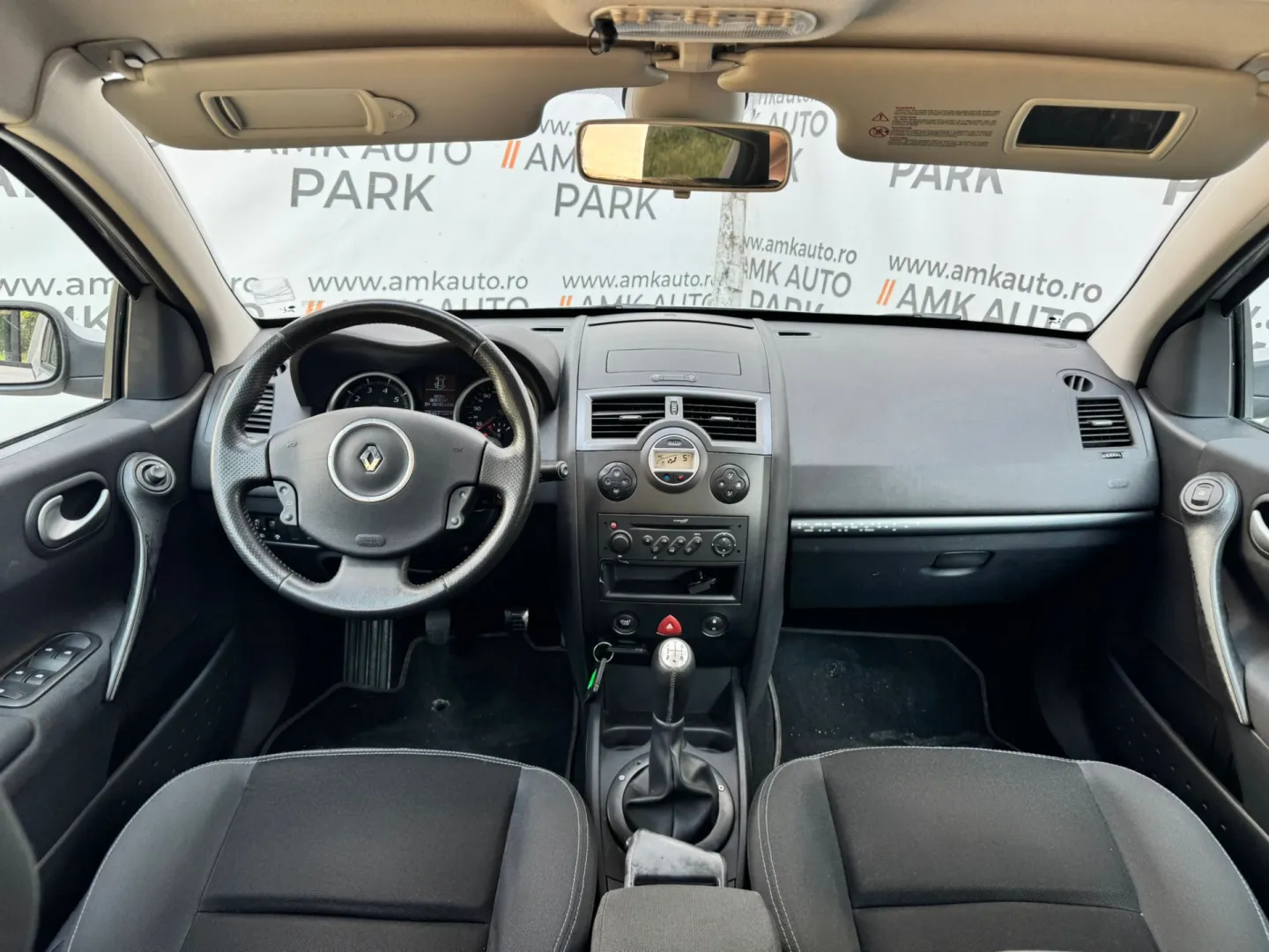 Cumpara/ Vinde online Renault  Megane 2008 SH, la cel mai bun pret pentru tine!