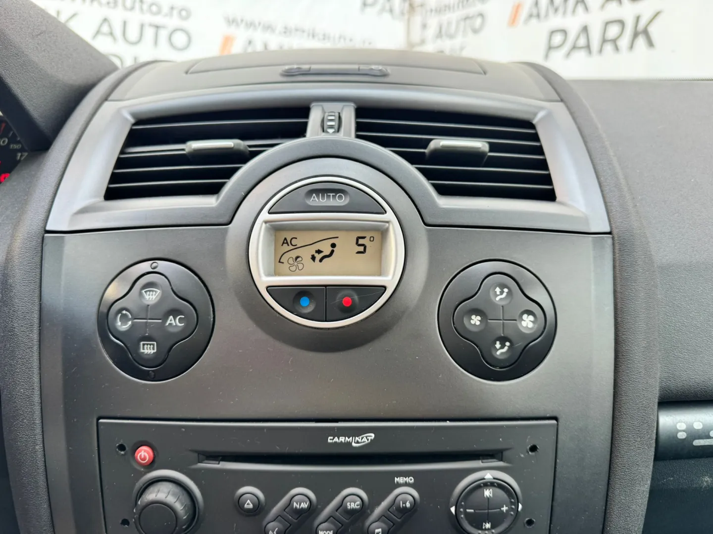 Cumpara/ Vinde online Renault  Megane 2008 SH, la cel mai bun pret pentru tine!
