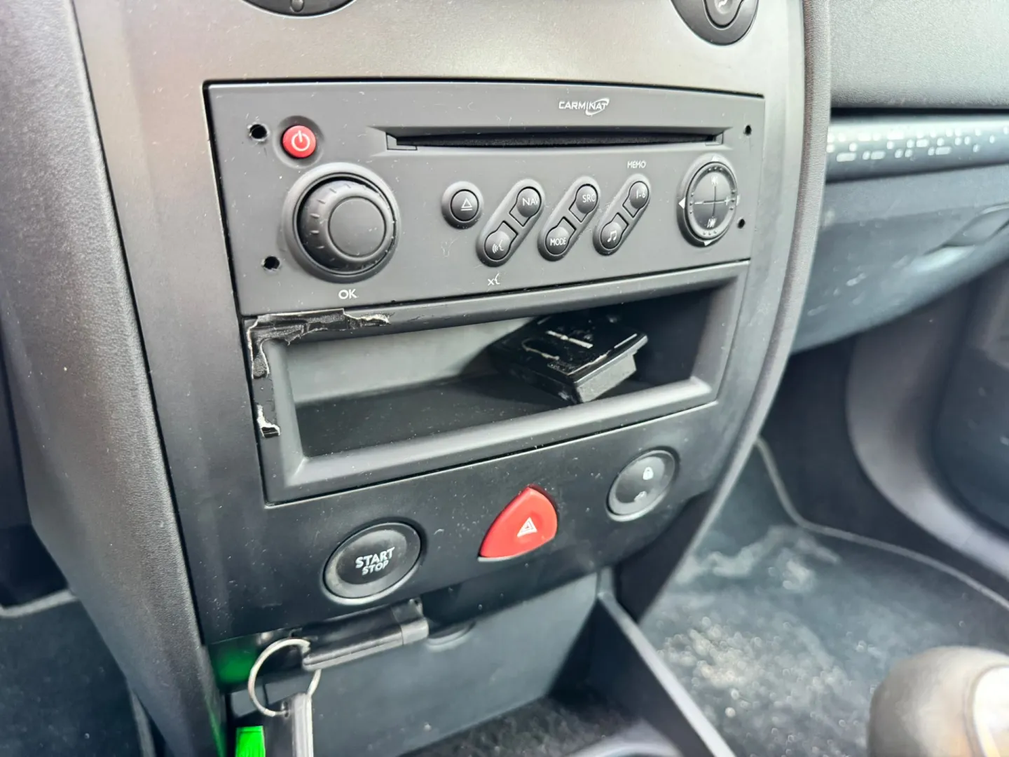 Cumpara/ Vinde online Renault  Megane 2008 SH, la cel mai bun pret pentru tine!