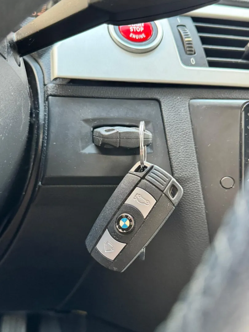 Cumpara/ Vinde online BMW 320 2010 SH, la cel mai bun pret pentru tine!