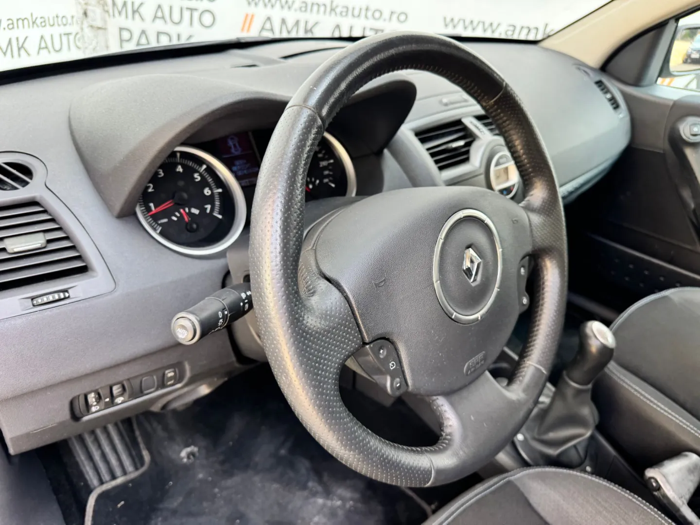 Cumpara/ Vinde online Renault  Megane 2008 SH, la cel mai bun pret pentru tine!