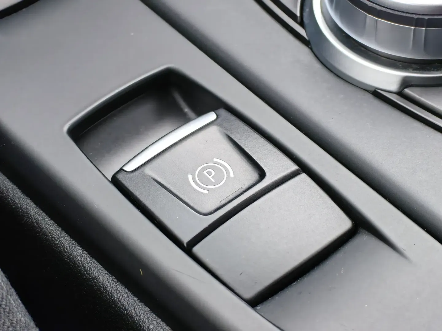 Cumpara/ Vinde online BMW X1 2020 SH, la cel mai bun pret pentru tine!