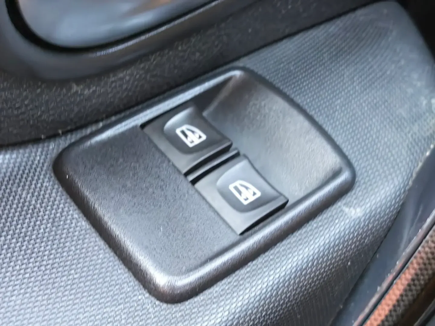 Cumpara/ Vinde online Dacia Logan 2020 SH, la cel mai bun pret pentru tine!