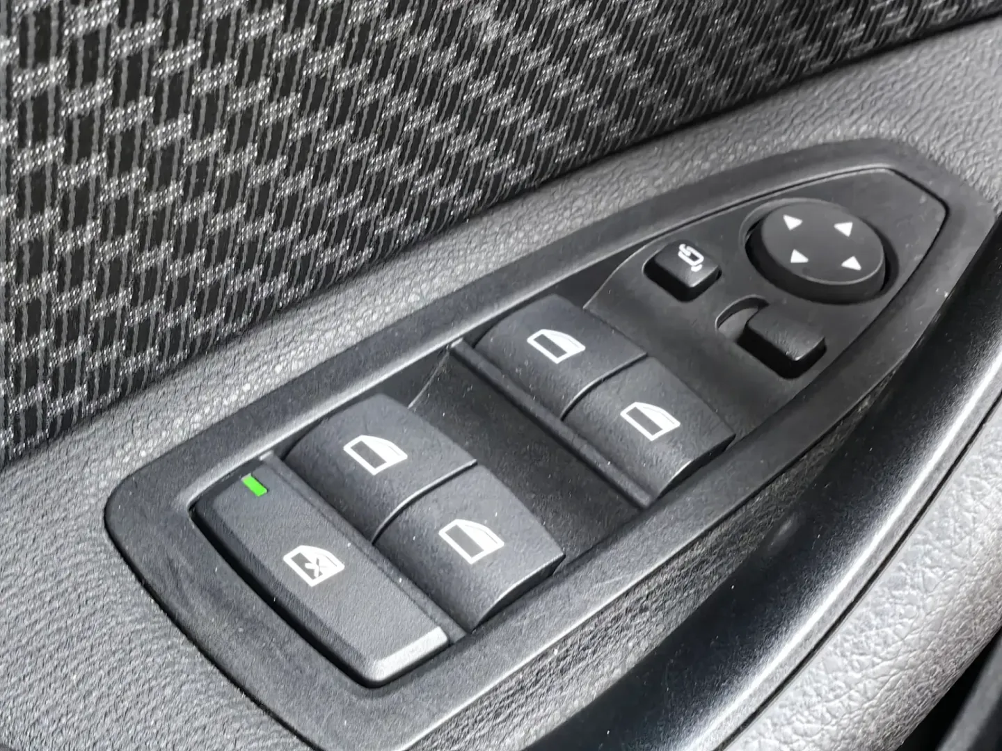 Cumpara/ Vinde online BMW X1 2020 SH, la cel mai bun pret pentru tine!