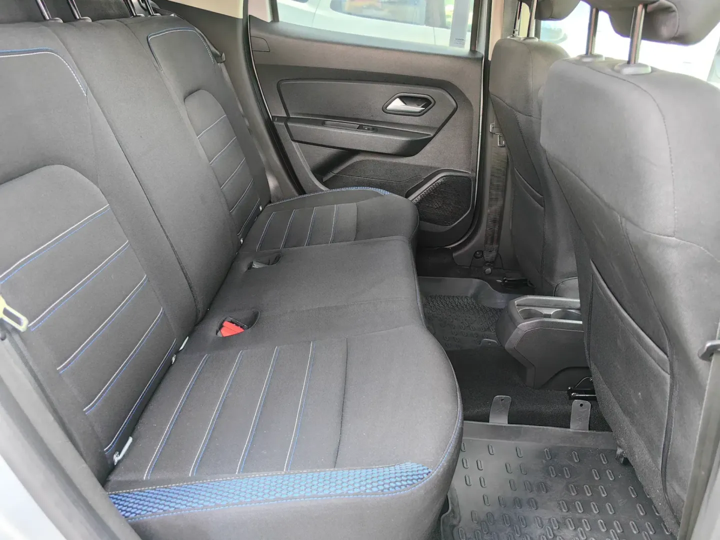 Cumpara/ Vinde online Dacia Duster 2021 SH, la cel mai bun pret pentru tine!