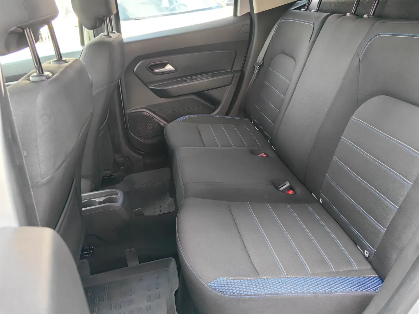 Cumpara/ Vinde online Dacia Duster 2021 SH, la cel mai bun pret pentru tine!