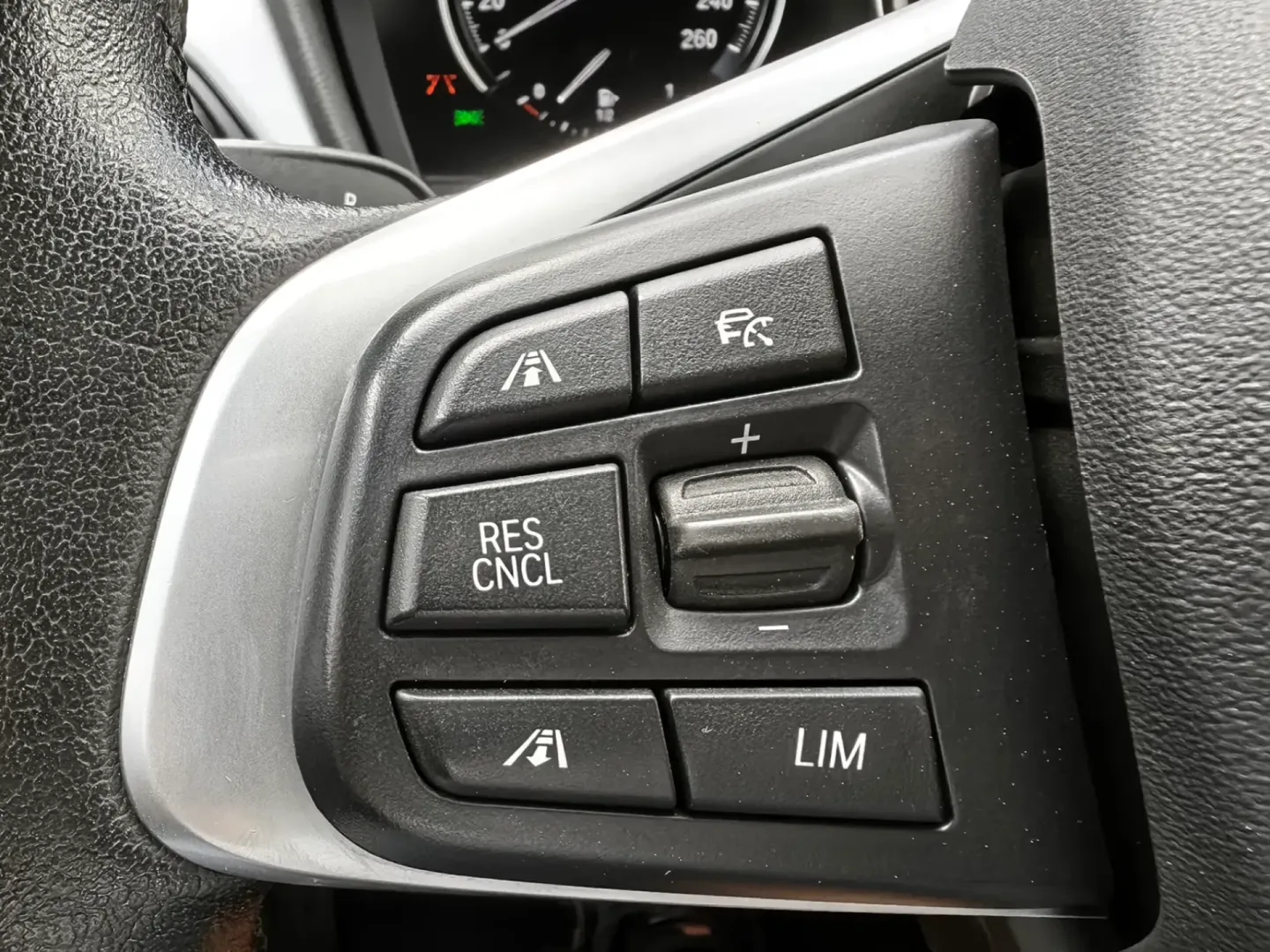 Cumpara/ Vinde online BMW X1 2022 SH, la cel mai bun pret pentru tine!