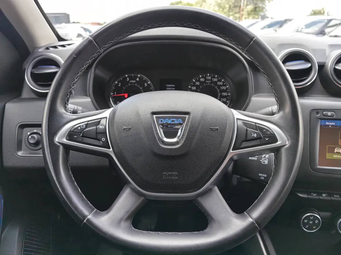 Cumpara/ Vinde online Dacia Duster 2021 SH, la cel mai bun pret pentru tine!