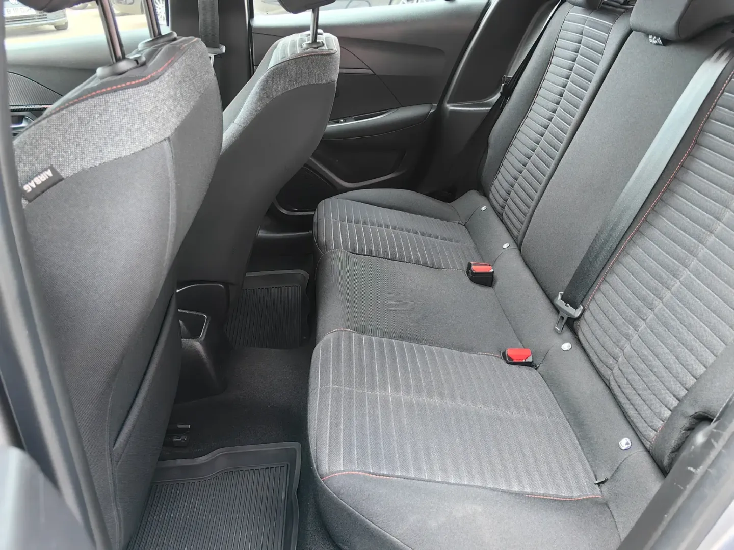 Cumpara/ Vinde online Peugeot 208 2021 SH, la cel mai bun pret pentru tine!