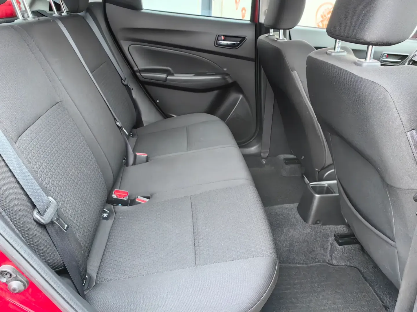 Cumpara/ Vinde online Suzuki Swift 2021 SH, la cel mai bun pret pentru tine!