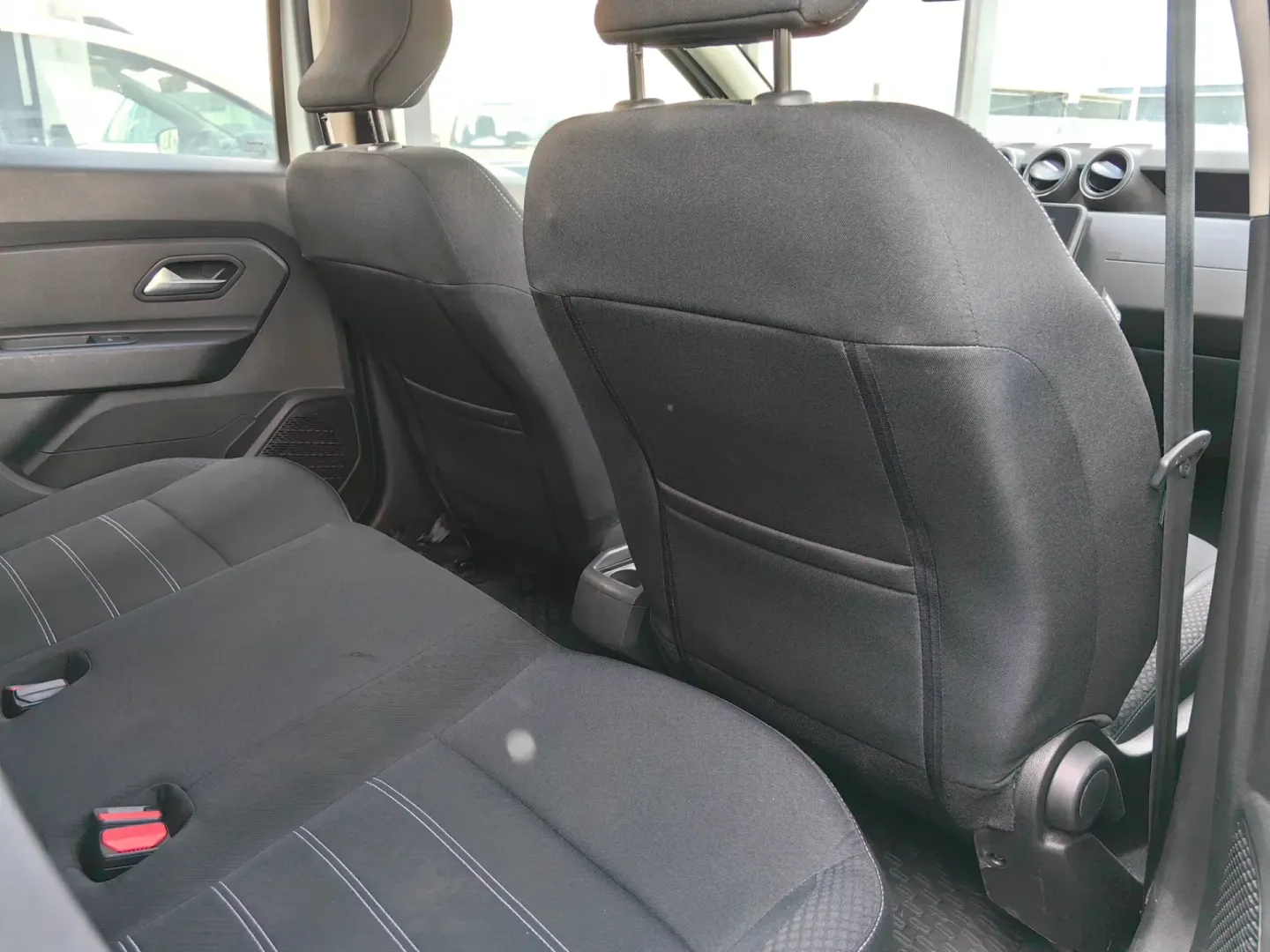 Cumpara/ Vinde online Dacia Duster 2022 SH, la cel mai bun pret pentru tine!