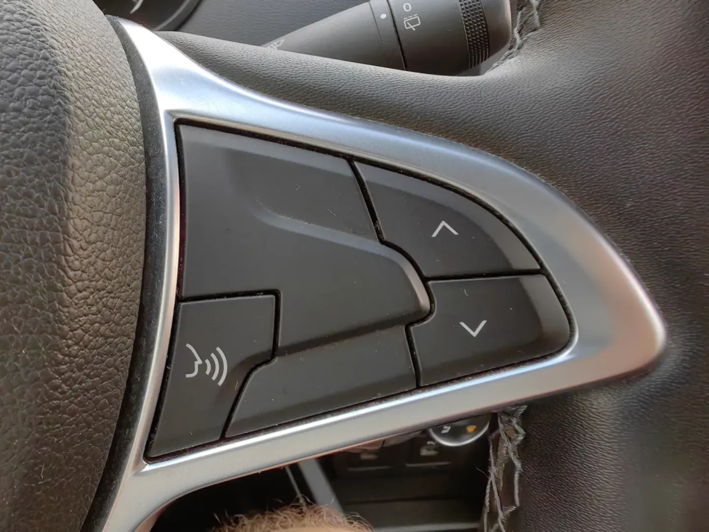 Cumpara/ Vinde online Dacia Duster 2022 SH, la cel mai bun pret pentru tine!