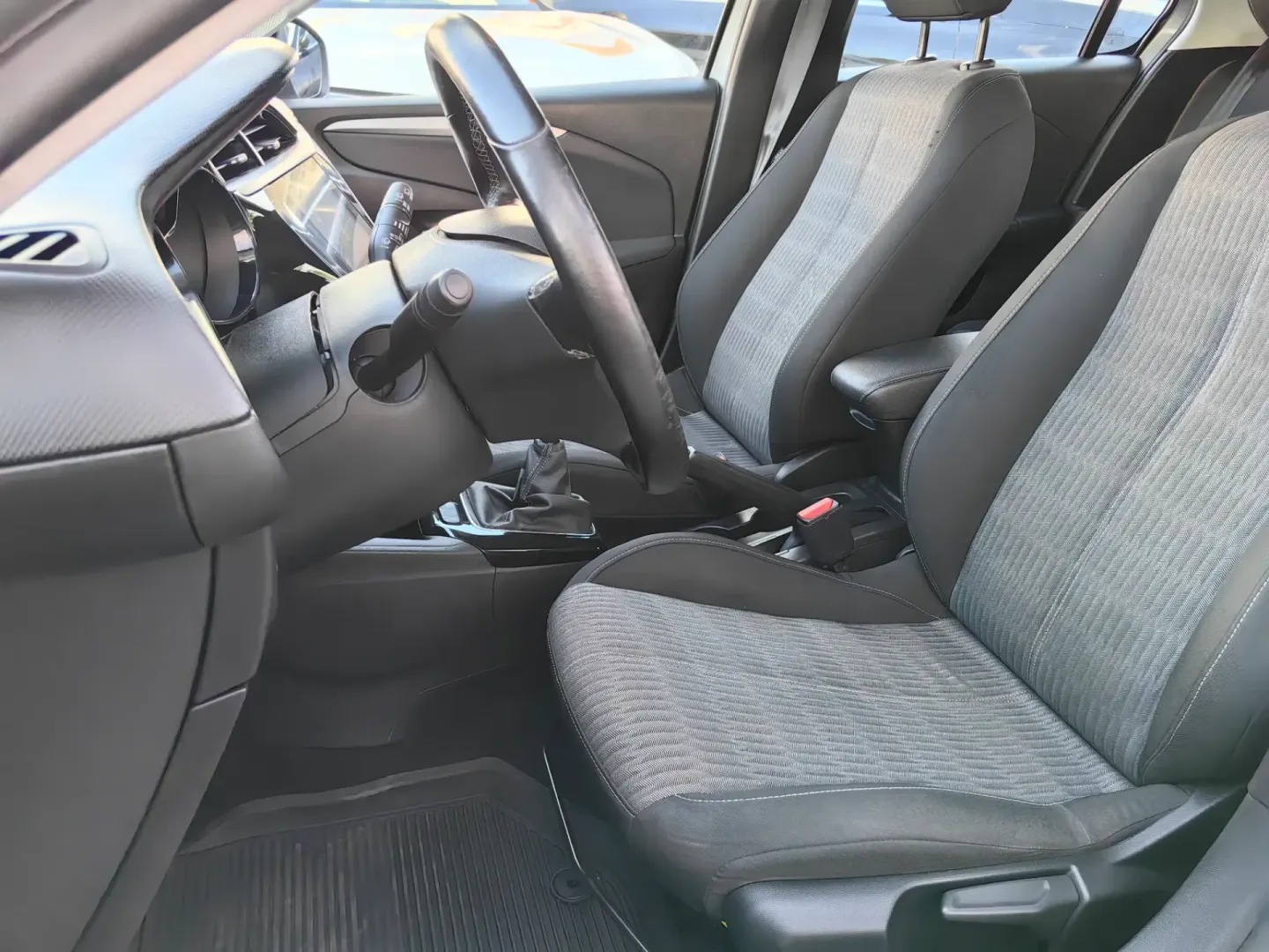 Cumpara/ Vinde online Opel Corsa 2020 SH, la cel mai bun pret pentru tine!