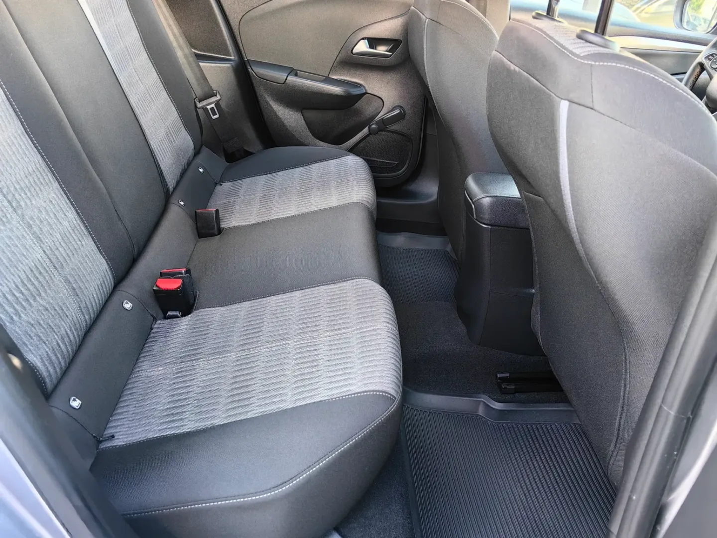 Cumpara/ Vinde online Opel Corsa 2020 SH, la cel mai bun pret pentru tine!
