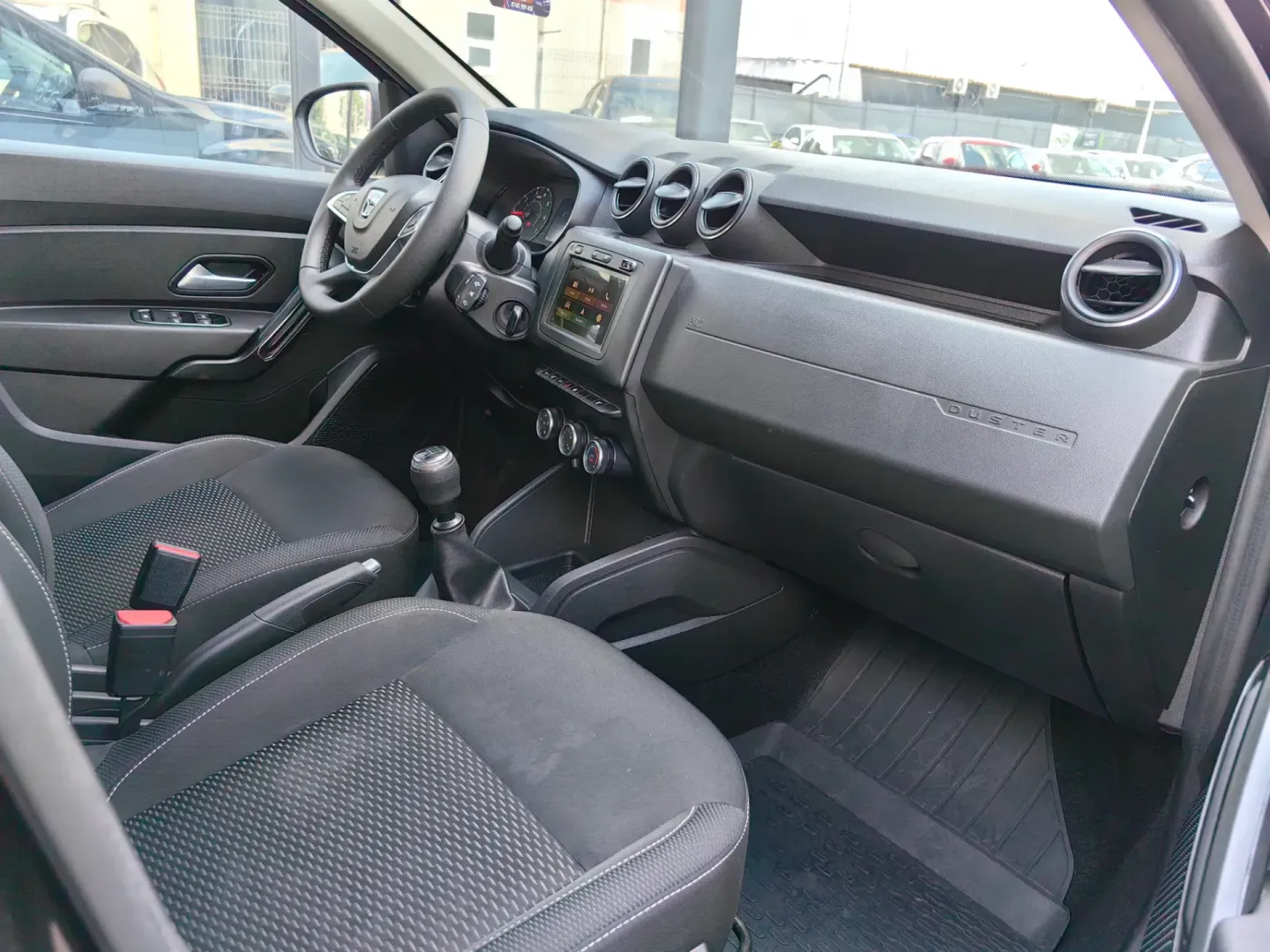 Cumpara/ Vinde online Dacia Duster 2021 SH, la cel mai bun pret pentru tine!