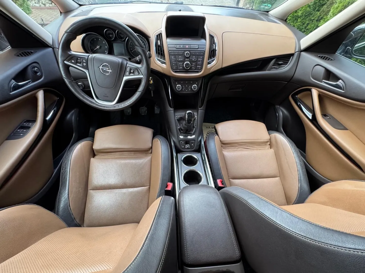 Cumpara/ Vinde online Opel Zafira 2014 SH, la cel mai bun pret pentru tine!