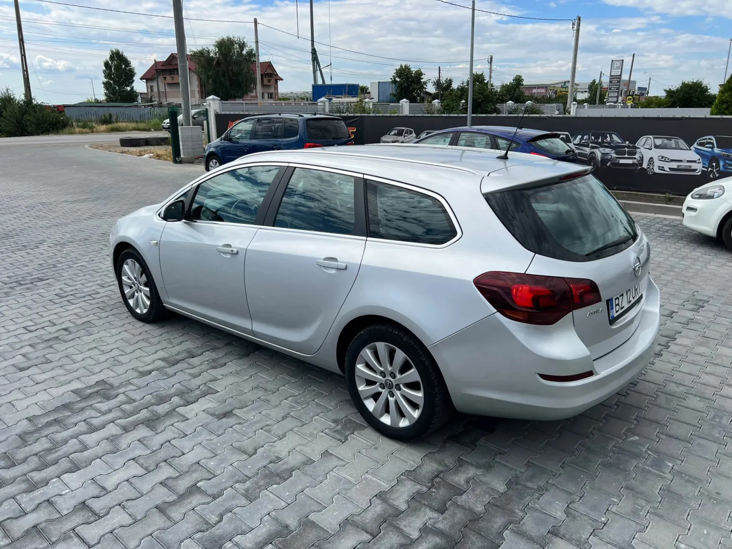 Cumpara/ Vinde online Opel Astra 2011 SH, la cel mai bun pret pentru tine!