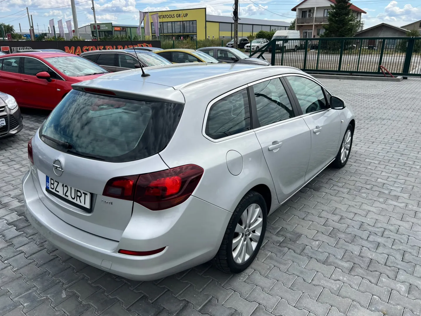 Cumpara/ Vinde online Opel Astra 2011 SH, la cel mai bun pret pentru tine!