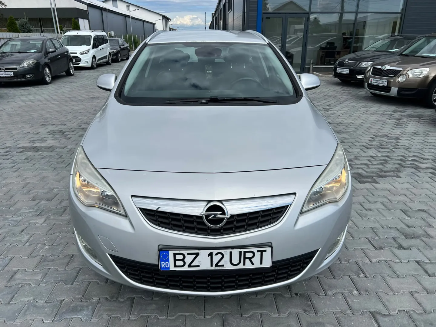 Cumpara/ Vinde online Opel Astra 2011 SH, la cel mai bun pret pentru tine!