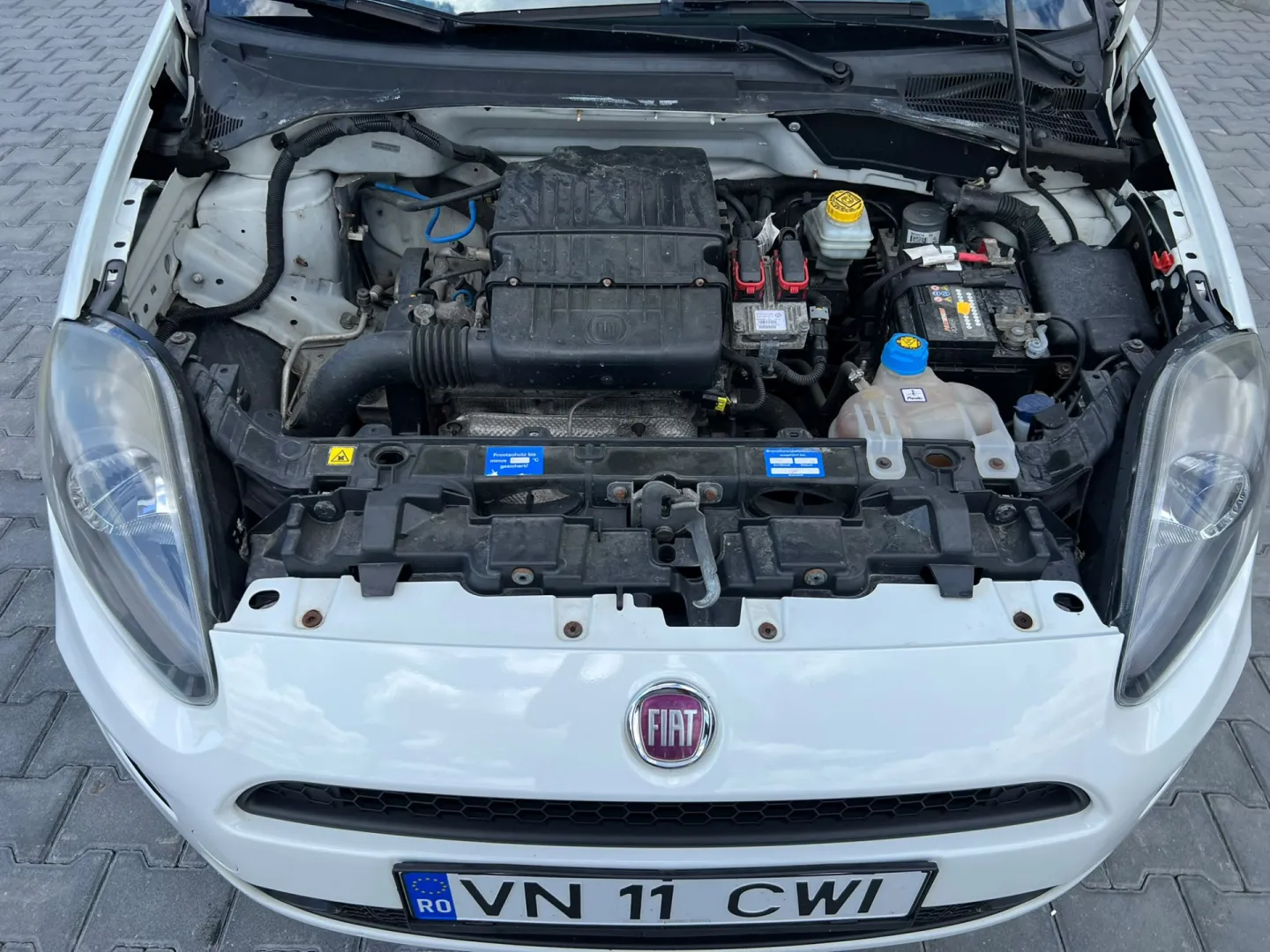 Cumpara/ Vinde online Fiat Punto 2012 SH, la cel mai bun pret pentru tine!