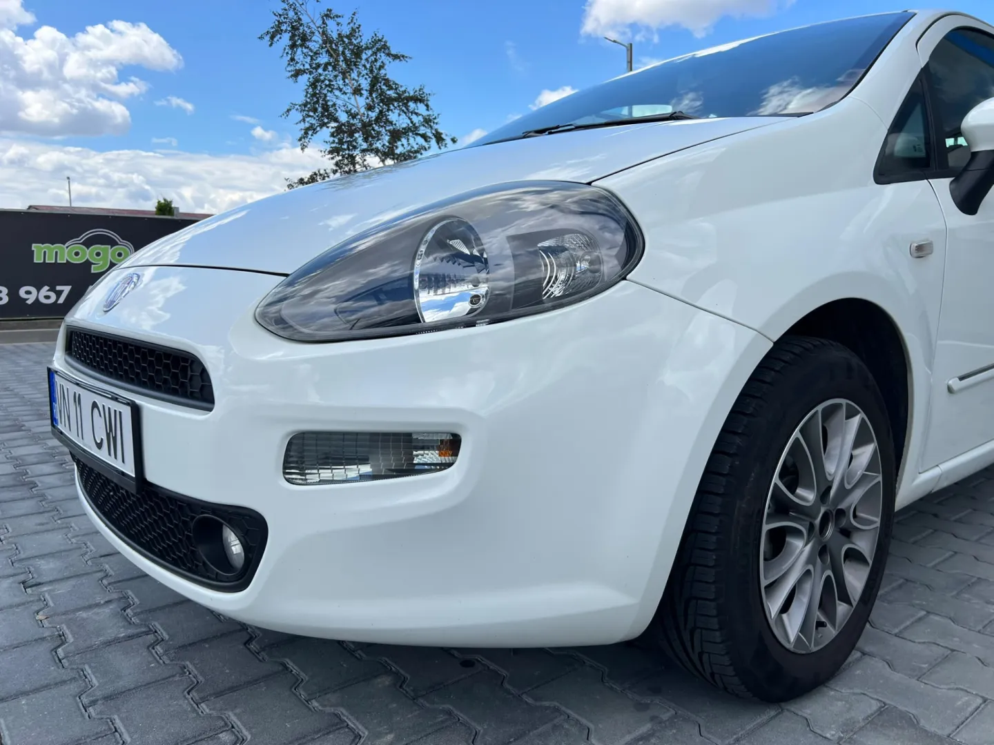 Cumpara/ Vinde online Fiat Punto 2012 SH, la cel mai bun pret pentru tine!