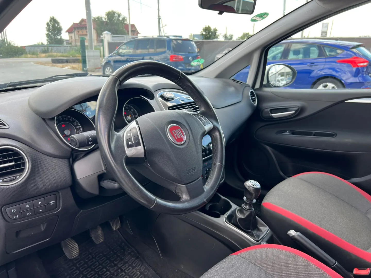 Cumpara/ Vinde online Fiat Punto 2012 SH, la cel mai bun pret pentru tine!