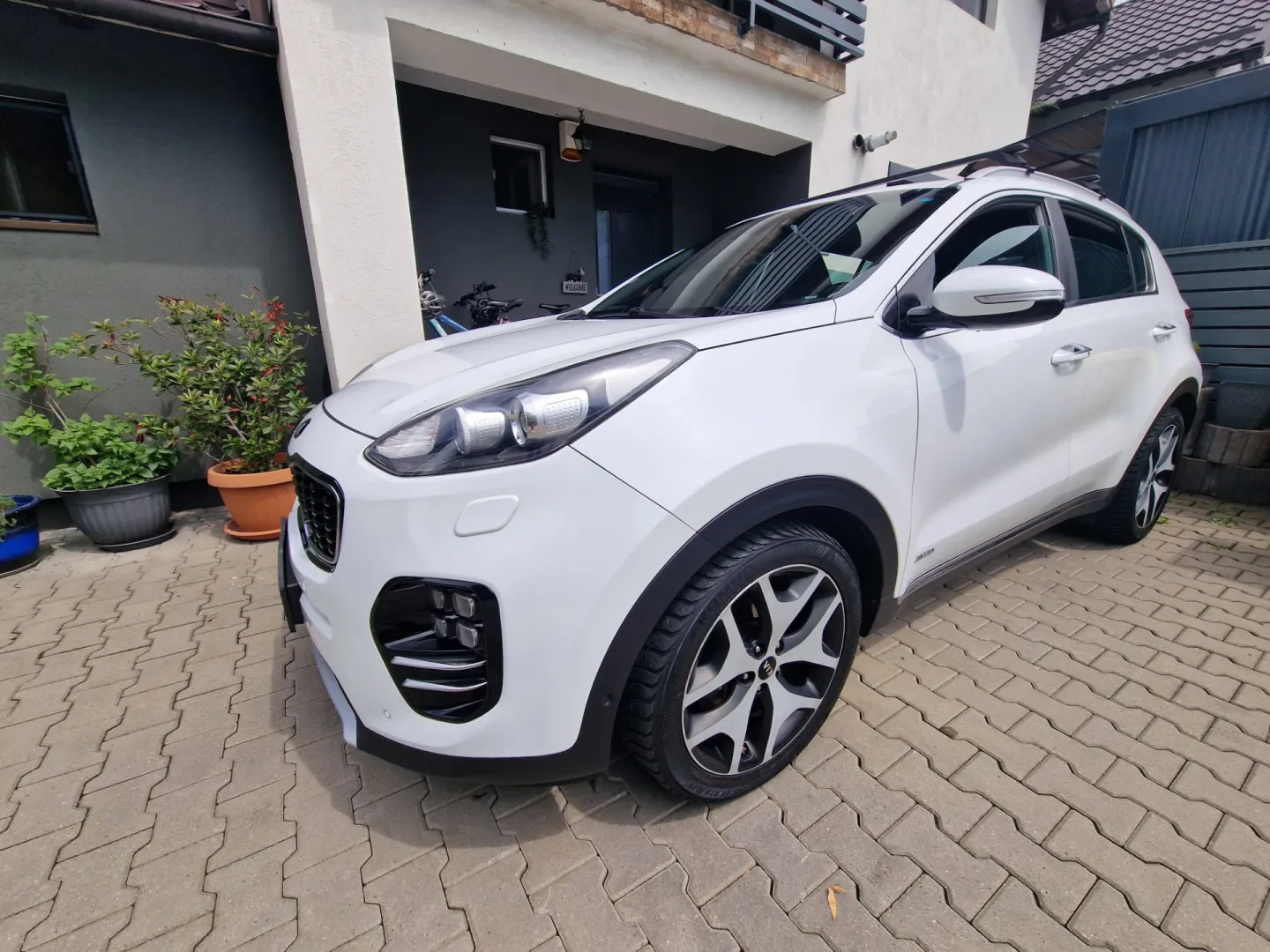 Cumpara/ Vinde online Kia Sportage 2017 SH, la cel mai bun pret pentru tine!