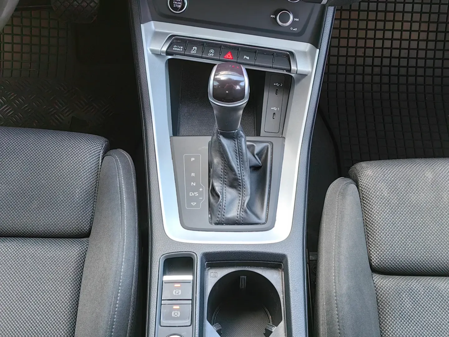 Cumpara/ Vinde online Audi Q3 2022 SH, la cel mai bun pret pentru tine!