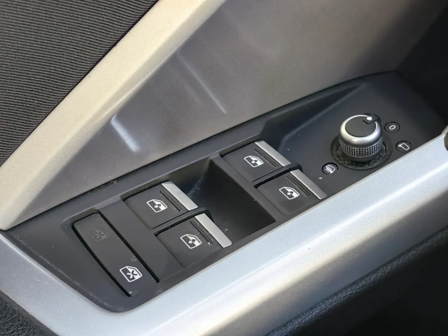Cumpara/ Vinde online Audi Q3 2022 SH, la cel mai bun pret pentru tine!