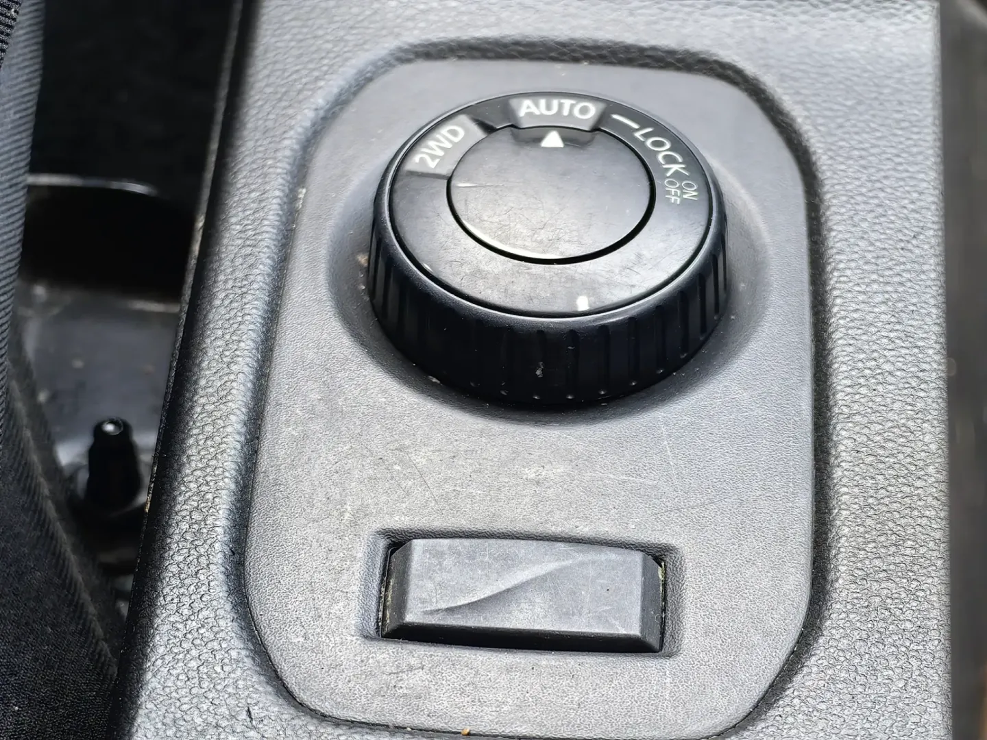 Cumpara/ Vinde online Dacia Duster 2023 SH, la cel mai bun pret pentru tine!