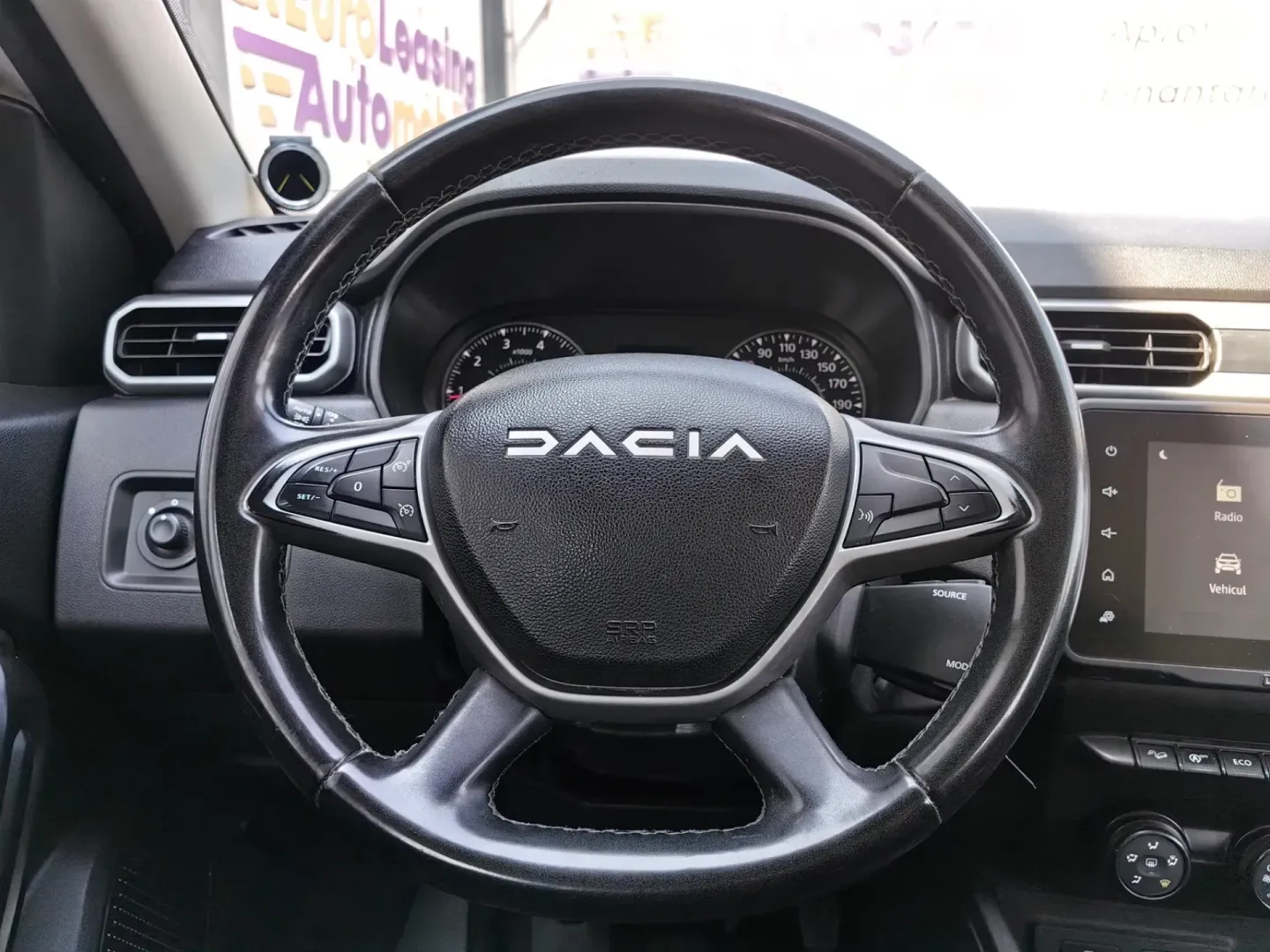 Cumpara/ Vinde online Dacia Duster 2023 SH, la cel mai bun pret pentru tine!