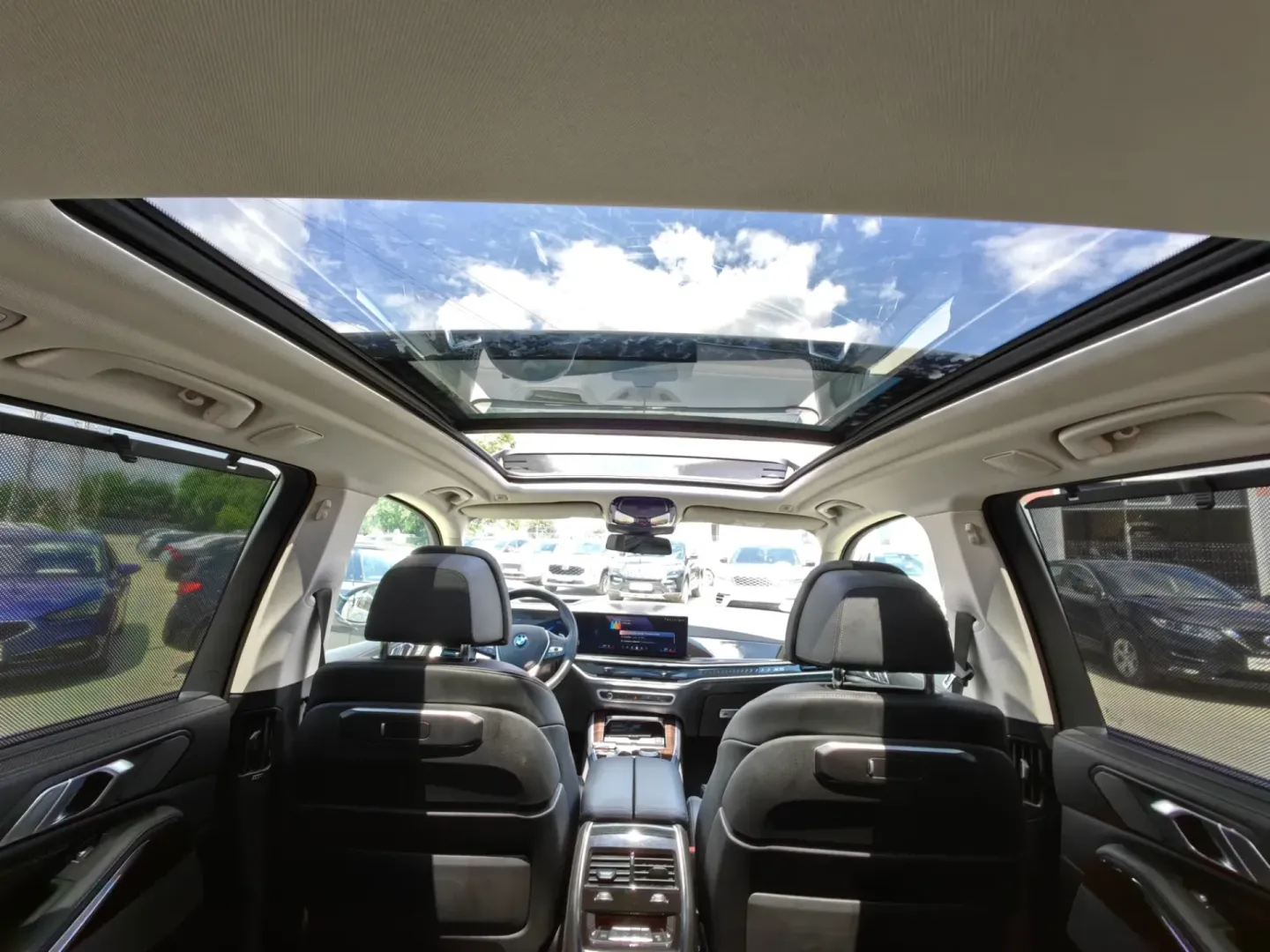 Cumpara/ Vinde online BMW X5 2023 SH, la cel mai bun pret pentru tine!