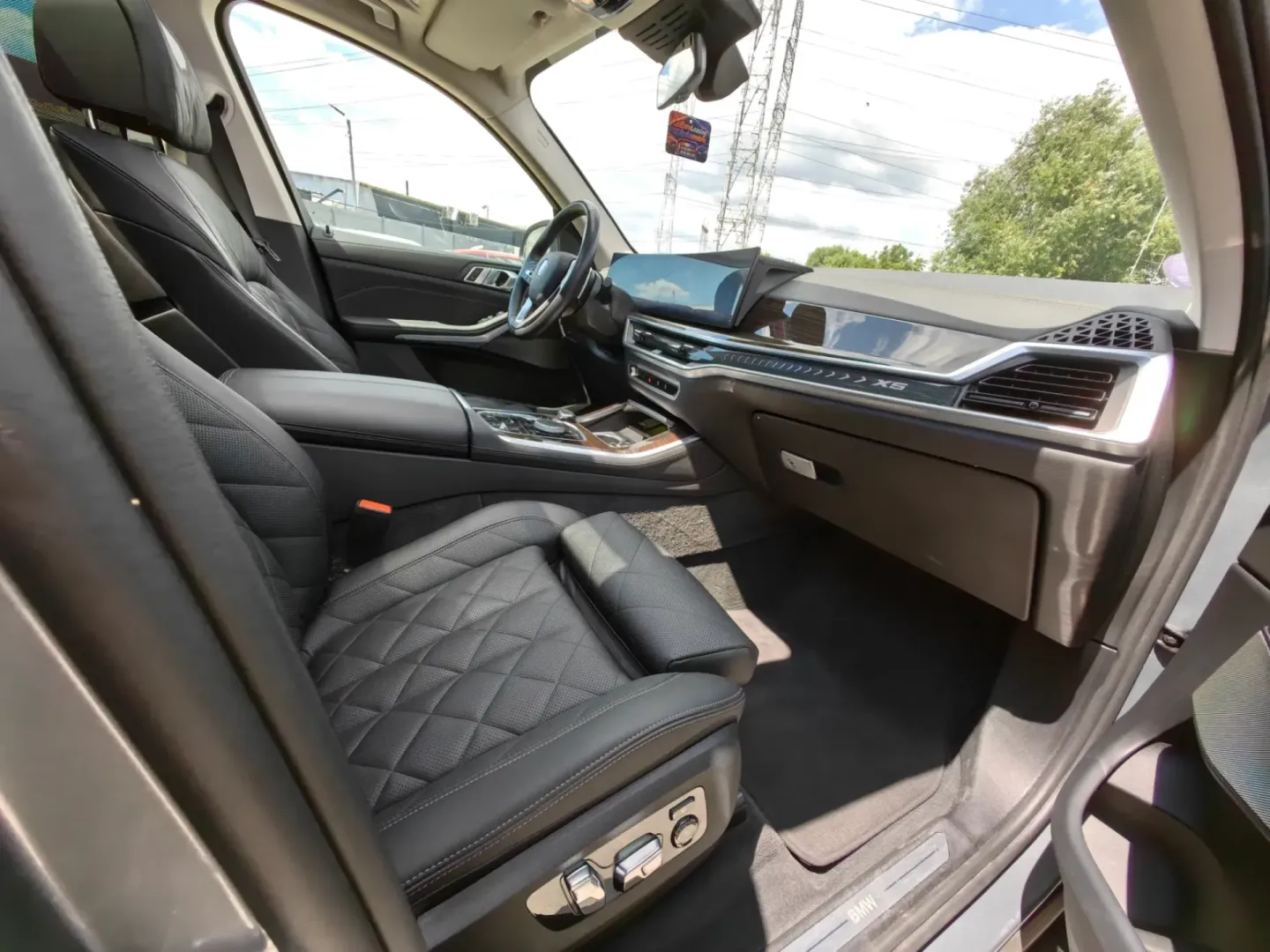 Cumpara/ Vinde online BMW X5 2023 SH, la cel mai bun pret pentru tine!
