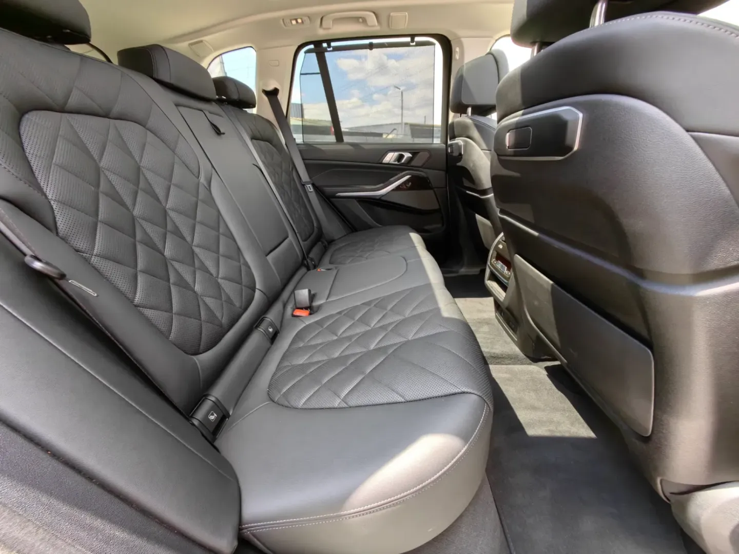 Cumpara/ Vinde online BMW X5 2023 SH, la cel mai bun pret pentru tine!